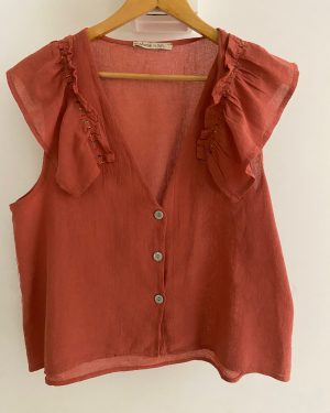 Blusa de estilo romántico Caldera