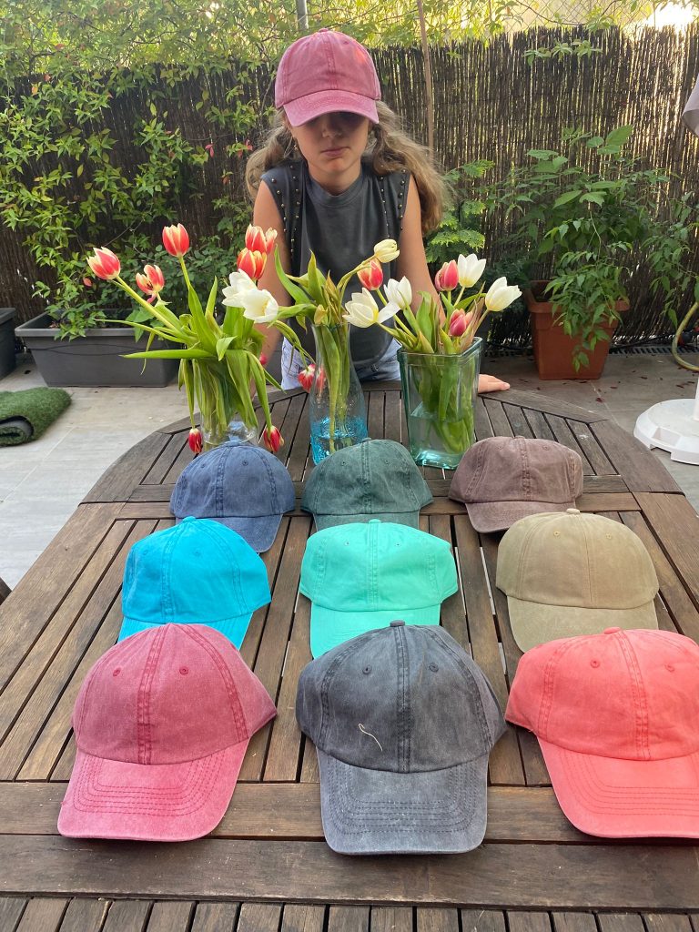 a7356d6b-61aa-418d-87c8-5f8d5117df51